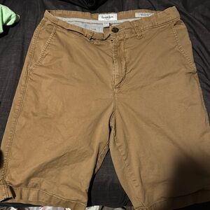 Men’s cargo shorts